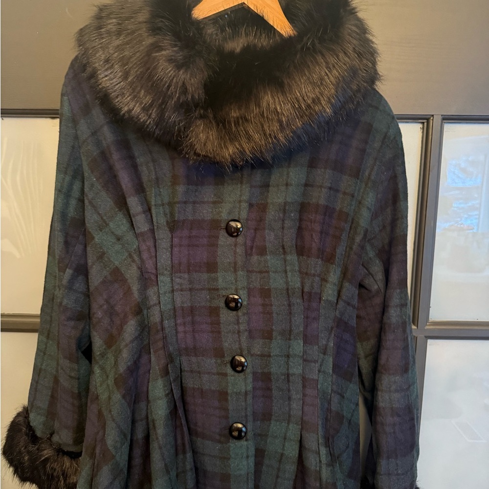Collectif Plaid Coat with Faux Fur Trim - Picture 3 of 8